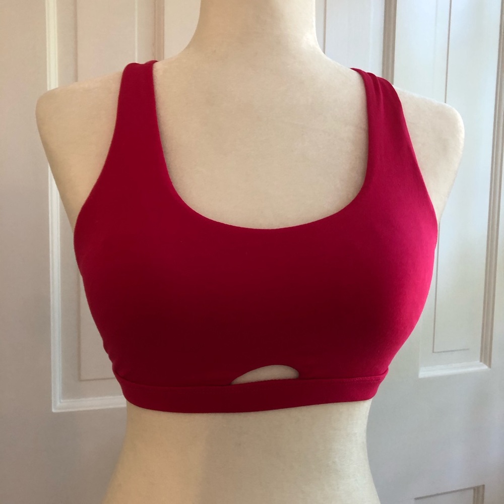 Fabletics strappy sports bra XS
